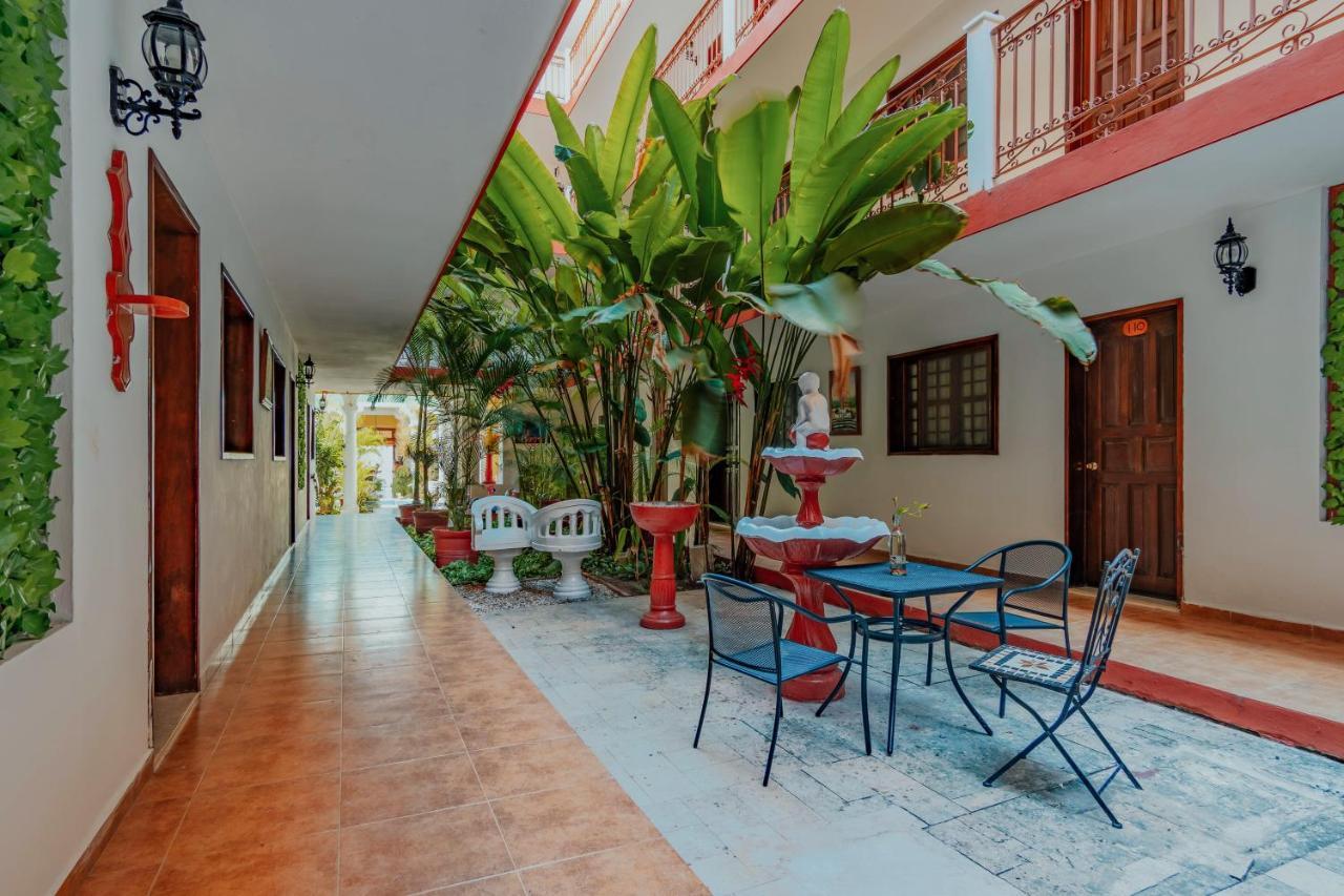 Hotel Santa Maria Мерида Экстерьер фото